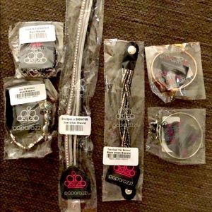 BNWT Lot of 6 fashion bracelets.
